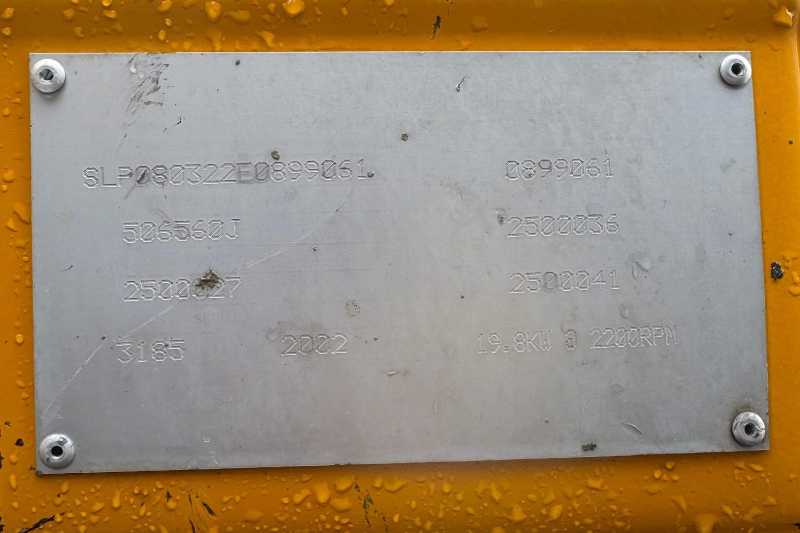 OmecoHub - Immagine JCB 8032Z